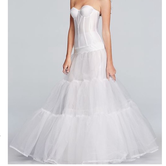 David's Bridal Dresses & Skirts - XS ball gown pettycoat